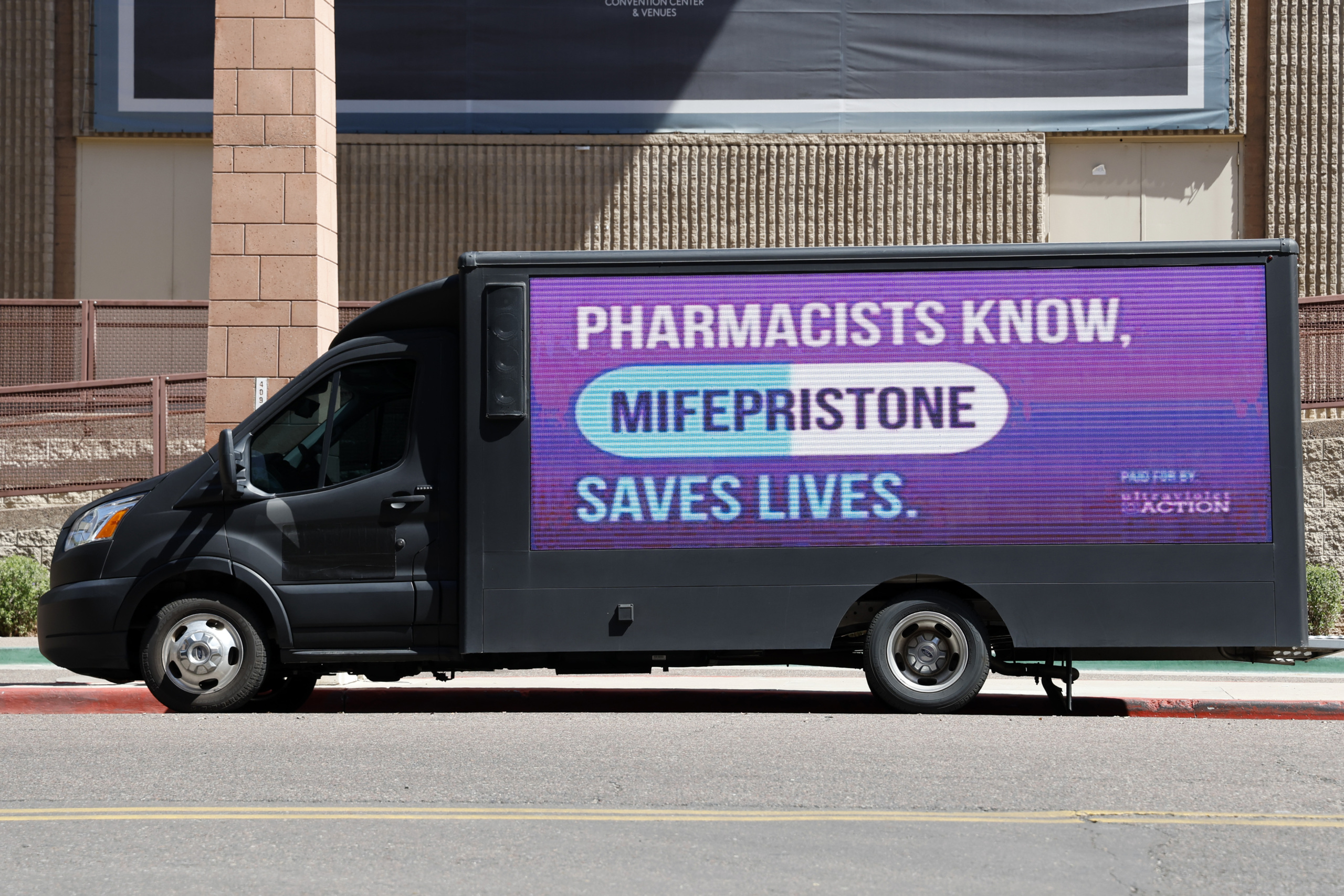 Tell Gov. Newsom: Protect access to medication abortion. Sign AB 260.